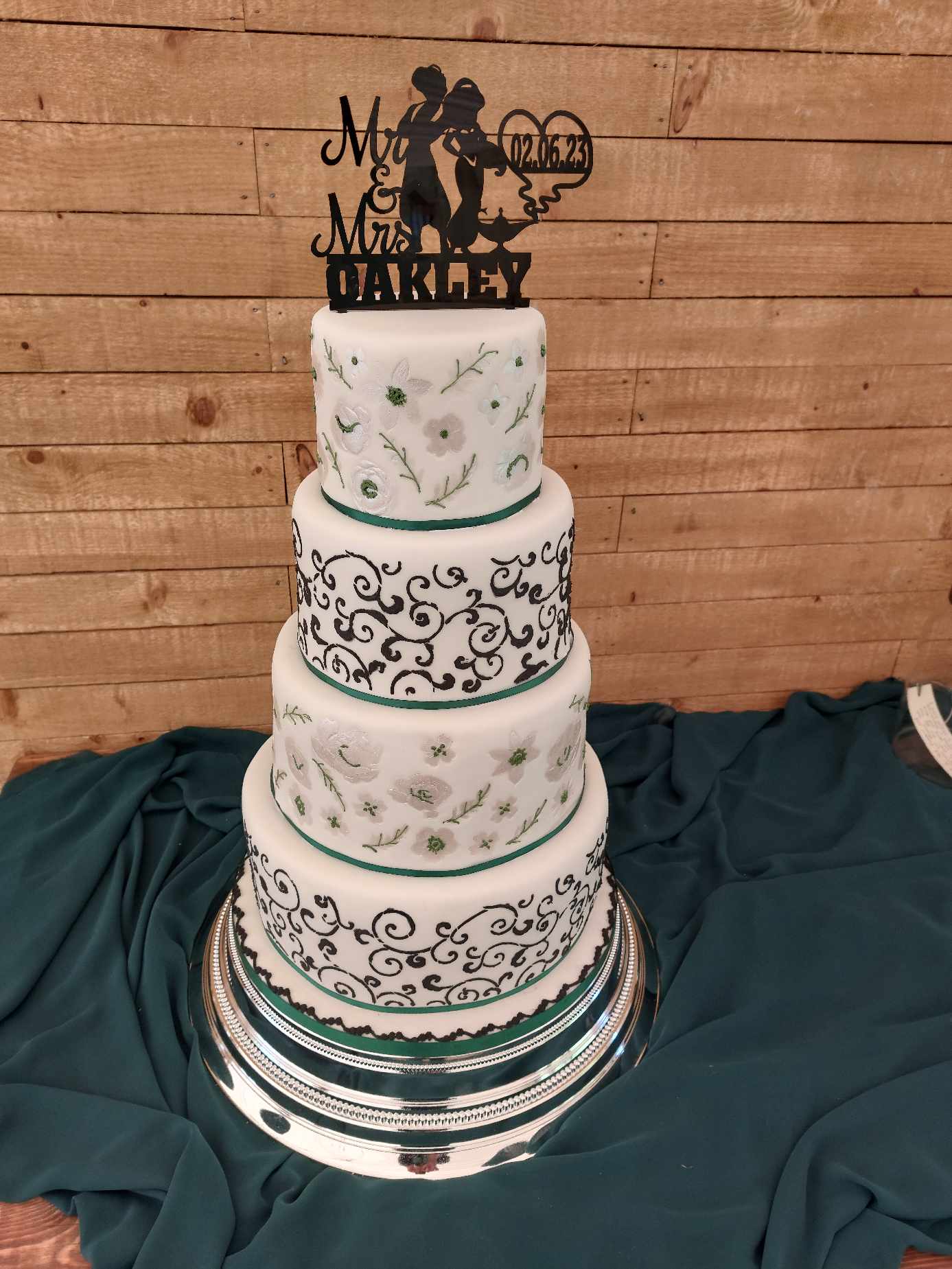 Wedding Cake 60