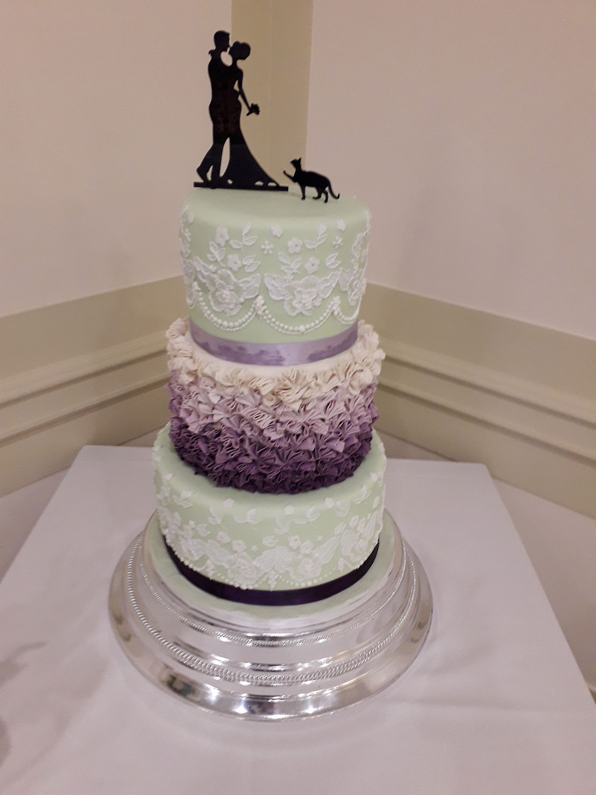 Wedding Cake 25